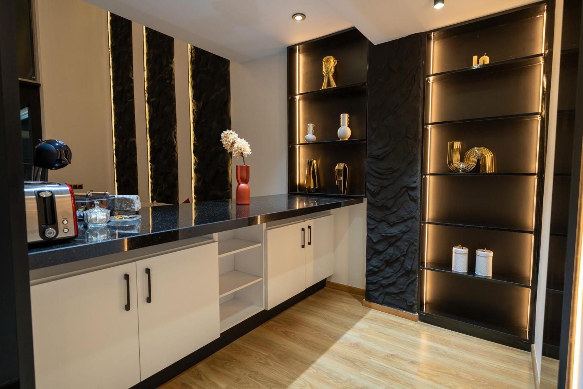 Ecrin Secret, Duplex Prestige, Proche Corniche & Medina, Piscine, Parking, Wifi, Iptv, Ac Leilighet Tanger Eksteriør bilde