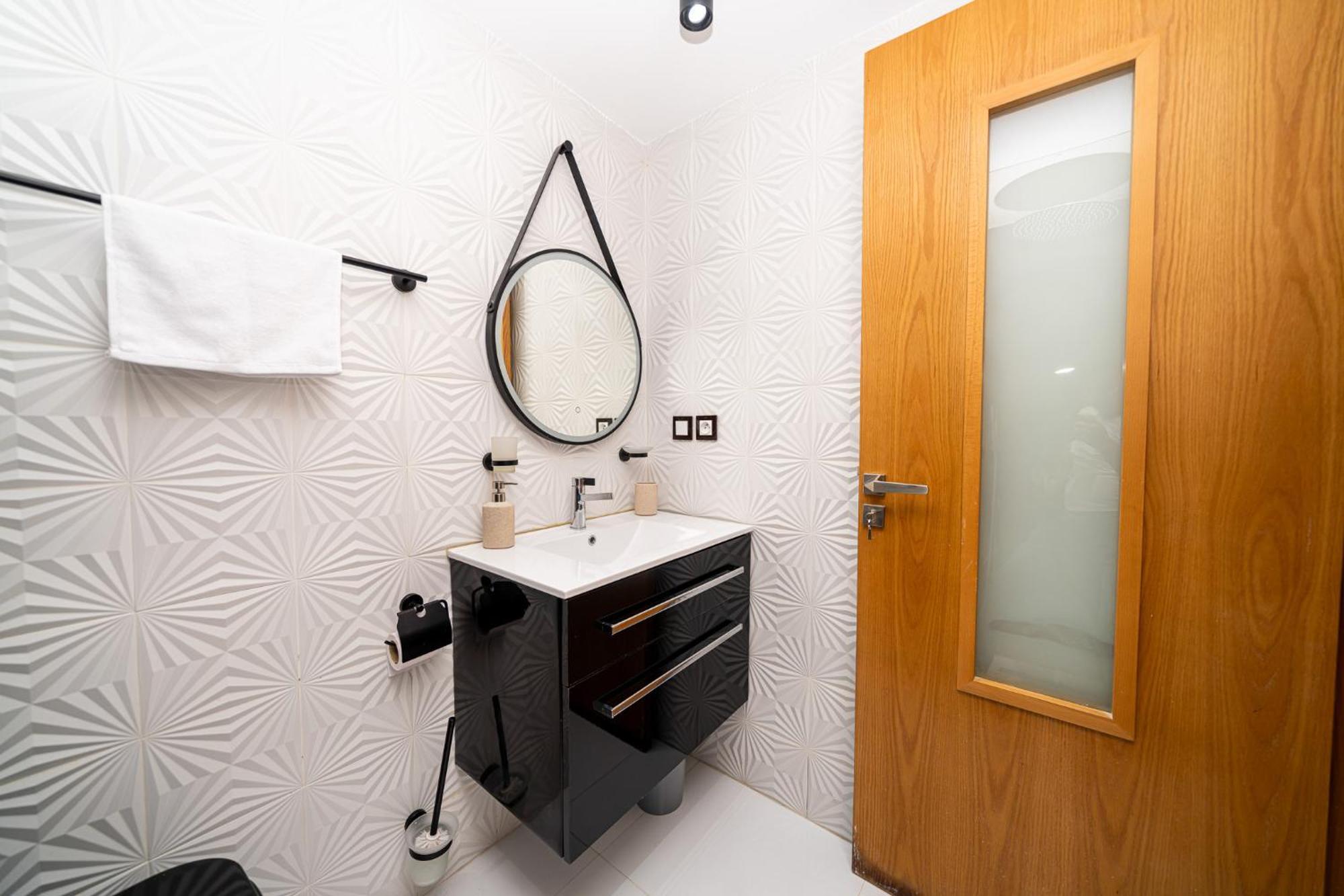 Ecrin Secret, Duplex Prestige, Proche Corniche & Medina, Piscine, Parking, Wifi, Iptv, Ac Leilighet Tanger Eksteriør bilde